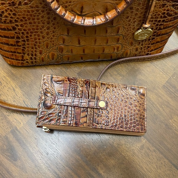 Brahmin Handbag/Wallet Authentic - Picture 4 of 6
